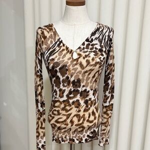 Charlotte Tarantola Animal Print SILK CASHMERE V-Neck lightweight knit sweater S
